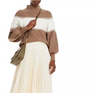 French Connection Women's Tan and White Sweater (medium)